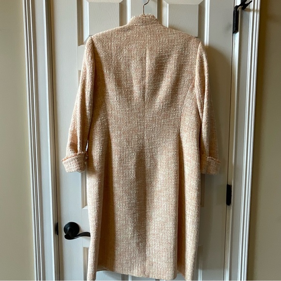 Kasper Women's Long Bouclé Coat in Light Beige/Peach Size 12 - Picture 4 of 5